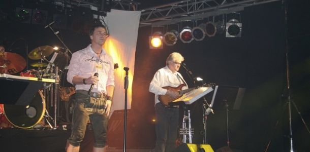 Bierfest Alsfeld 2011 – Ausstattung Partyband „Holidays“